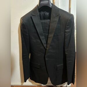 Emporio Armani Skinny Black Suit - 34